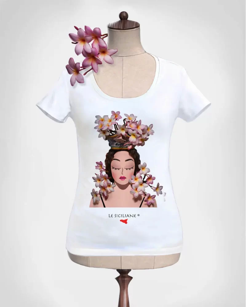 T-shirt siciliane. Sicilian t-shirt con fiori di pomelie