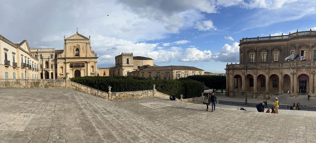 Noto, square with Palazzo Ducezio Noto, square with Palazzo Ducezio